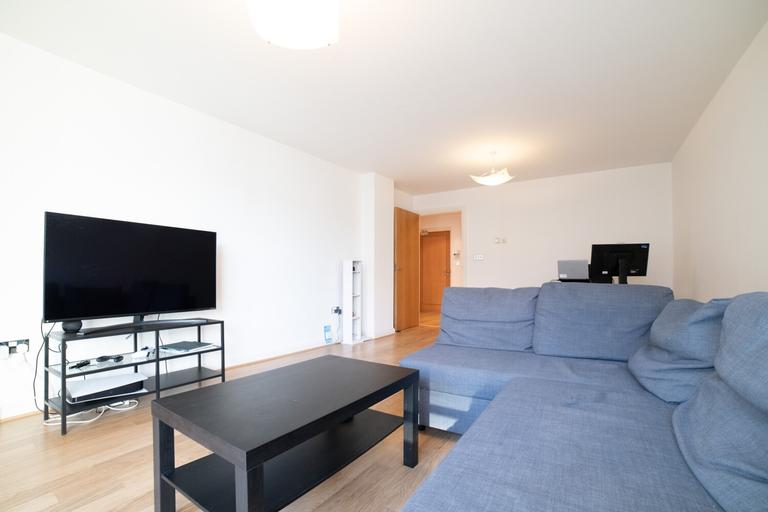 1 bedroom apartment for rent Vienna House, Century Wharf, Cardiff, CF10