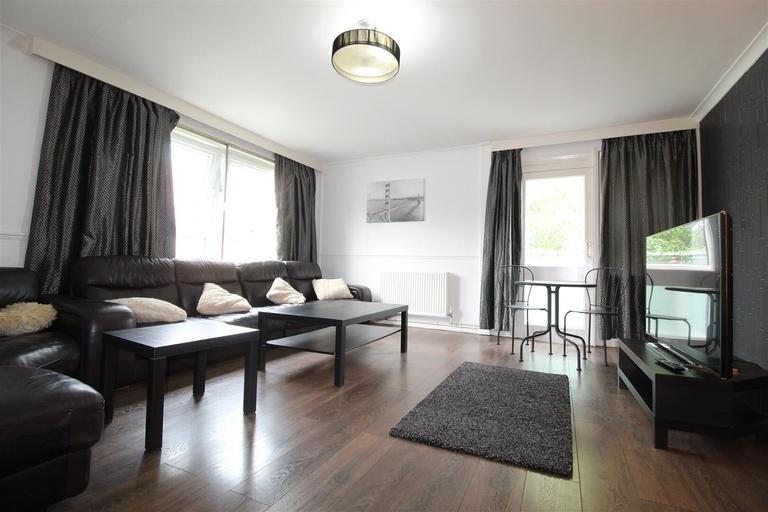 2 bedroom apartment for rent Marlborough Grange, Leeds, LS1 4PF UniHomes