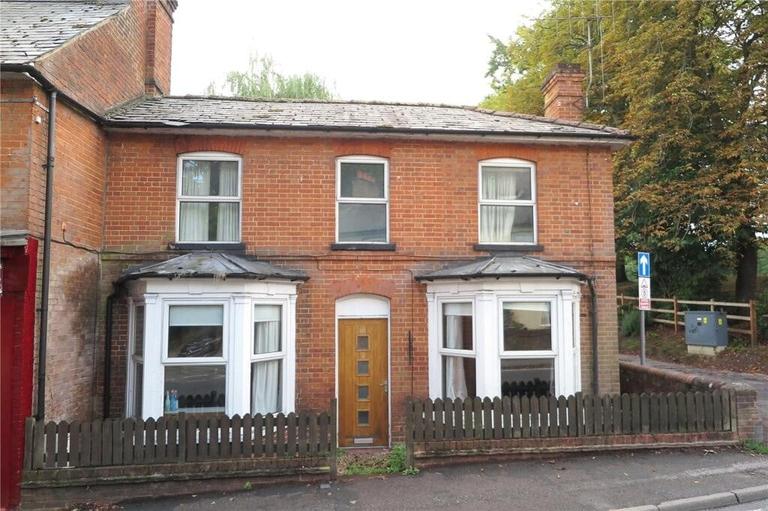 Upper Hale Road, Farnham, Surrey, GU9 0PA