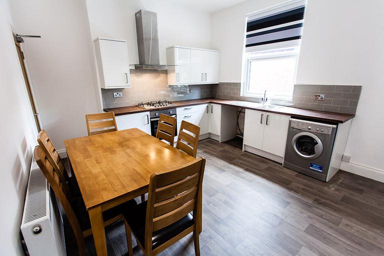 Providence Avenue, Woodhouse, Leeds, LS6 2HN