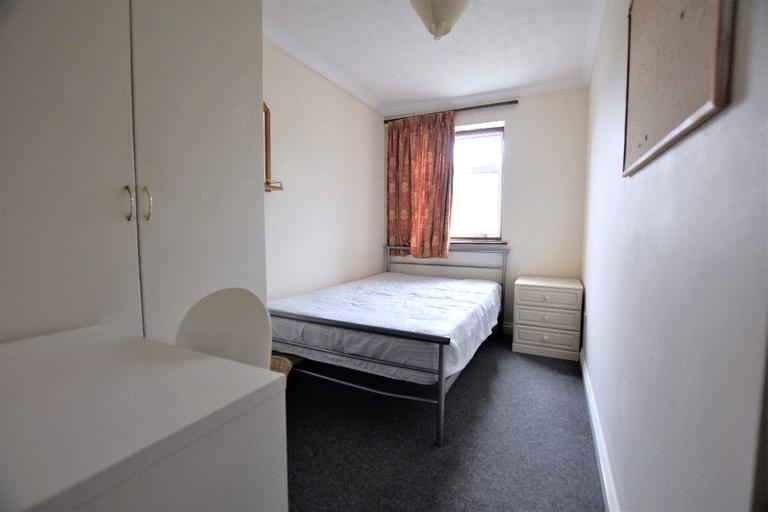 5 bedroom house for rent Kemsing Gardens, Canterbury, CT2 7RE UniHomes