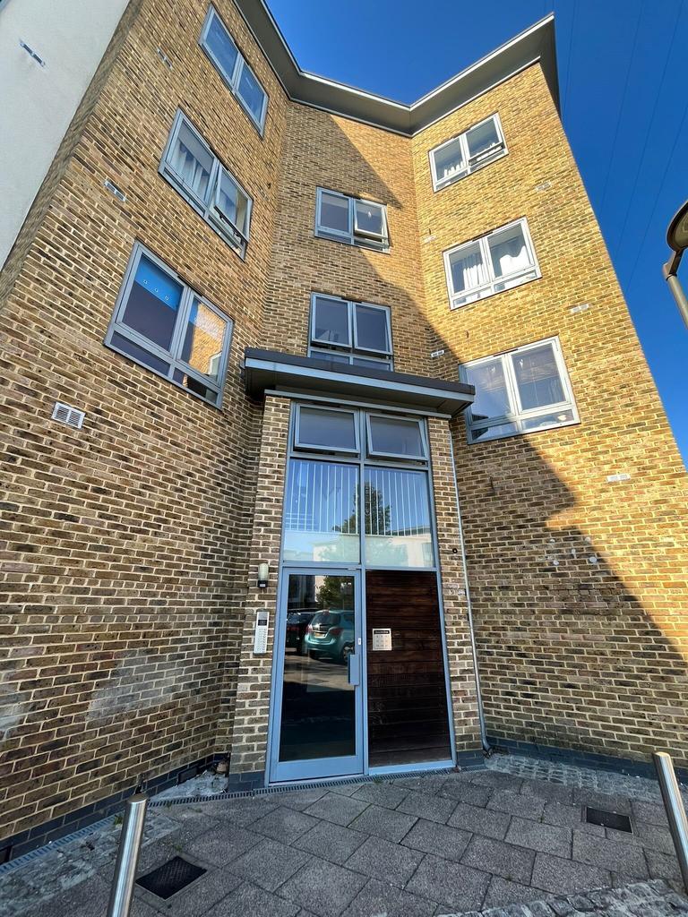 Colchester, Old Heath, Colchester, CO2 8GE
