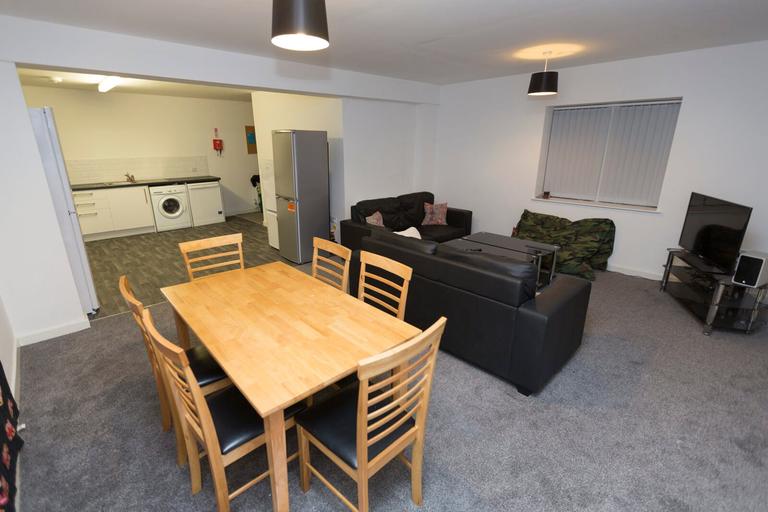 Clarke Drive, Broomhill, Sheffield, S10 2NS