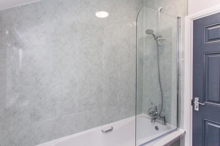 Moy Road, Roath, Cardiff, CF24 4SG