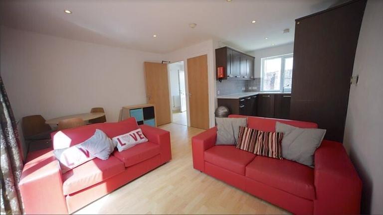 Pen-Y-Wain Lane, Cathays, Cardiff, CF24 4DQ