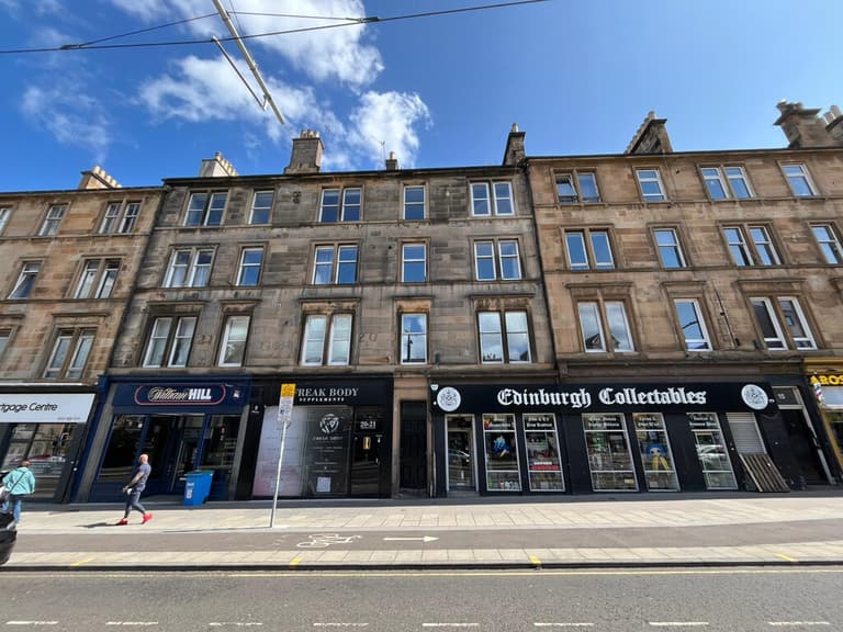 (3F2) Crighton Place, Leith, Edinburgh, EH7 4NY