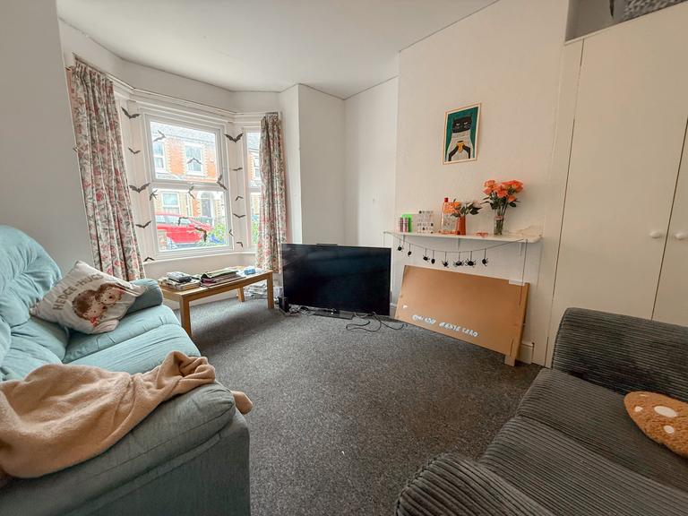 Donnington Road, City Centre, Reading, RG1 5NE