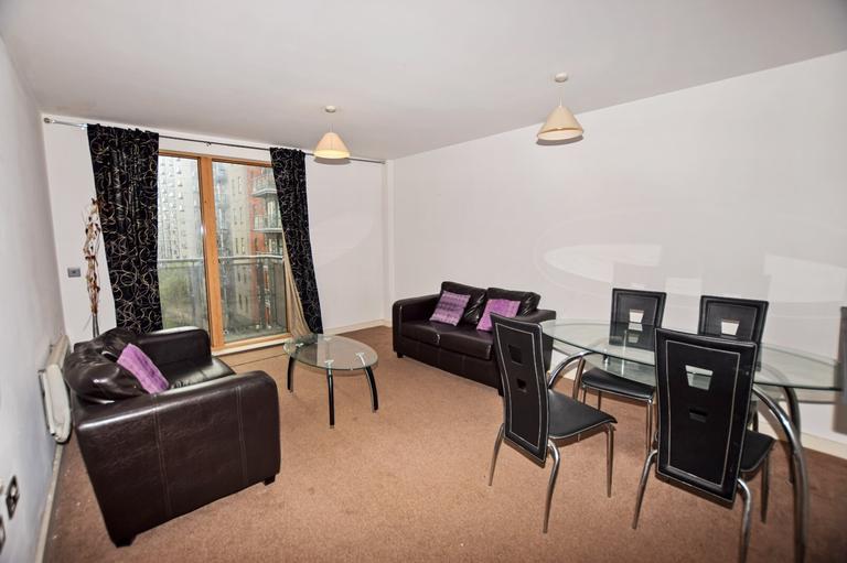Lord Street, City Centre, Manchester, M4 4AX