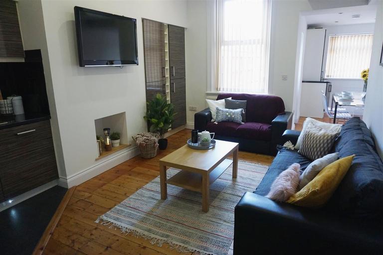 Cardigan Terrace, Heaton, Newcastle, NE6 5NU