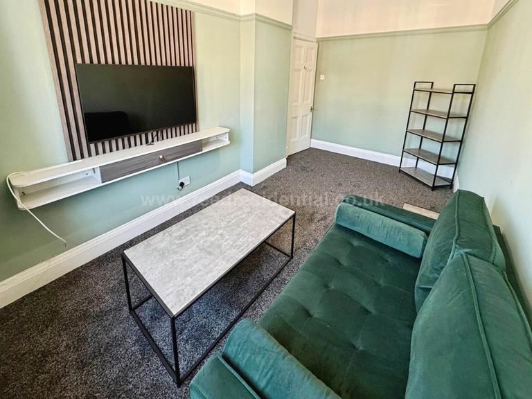 Exeter Road Selly Oak, Selly Oak, Birmingham, B29 6EX