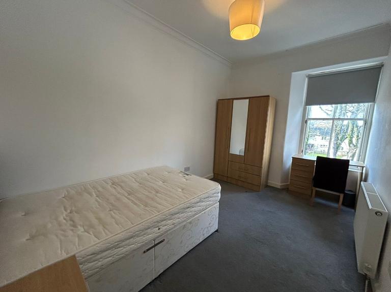 Newhouse, Flat E (2Fr), City Centre, Stirling, FK8 2AG