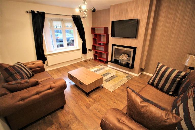 4 bedroom house for rent Farnworth Street, Liverpool, L6 9BB UniHomes