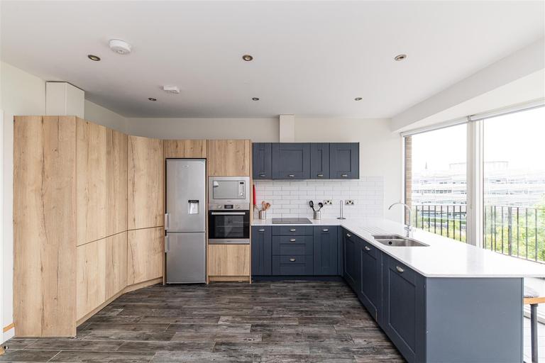 Picton Manor, City Centre, Newcastle, NE1 8XG