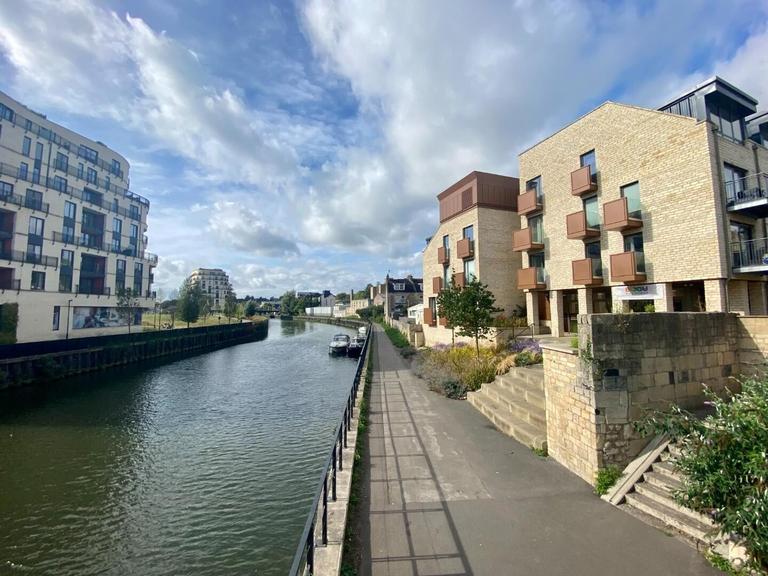 Riverview Court South, Weston, Bath, BA1 3FA