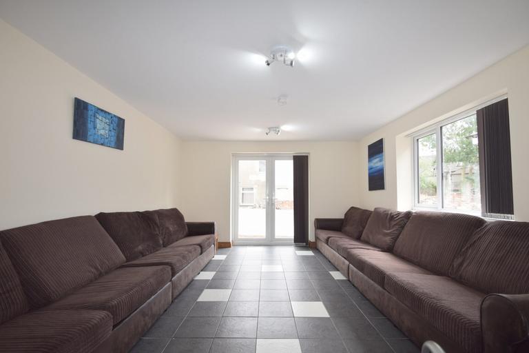 Woodville Road, Cathays, Cardiff, CF24 4EA