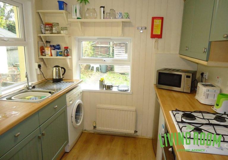 Rhymney Street, Cathays, Cardiff, CF24 4DG