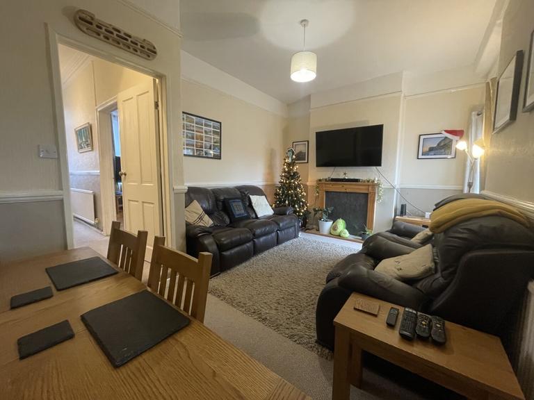 Clodien Avenue, Heath, Cardiff, CF14 3NL