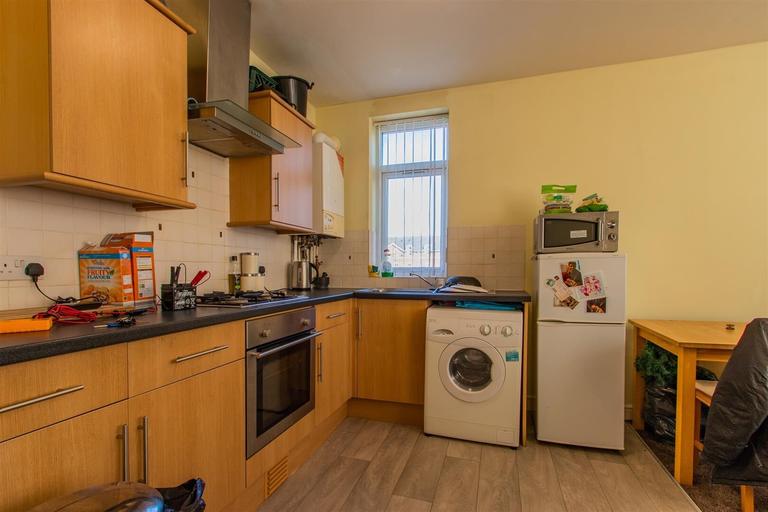Newport Road, Roath, Cardiff, CF24 1AH