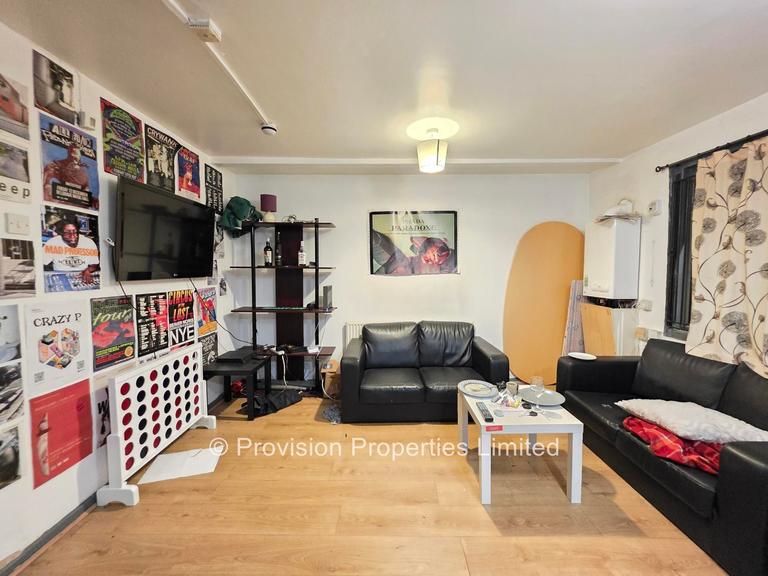 Regent Terrace Leeds, Hyde Park, Leeds, LS6 1NP