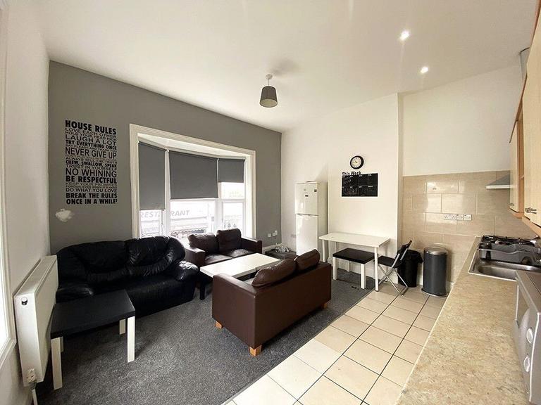 Albert Road, Southsea, Portsmouth, PO5 2SL