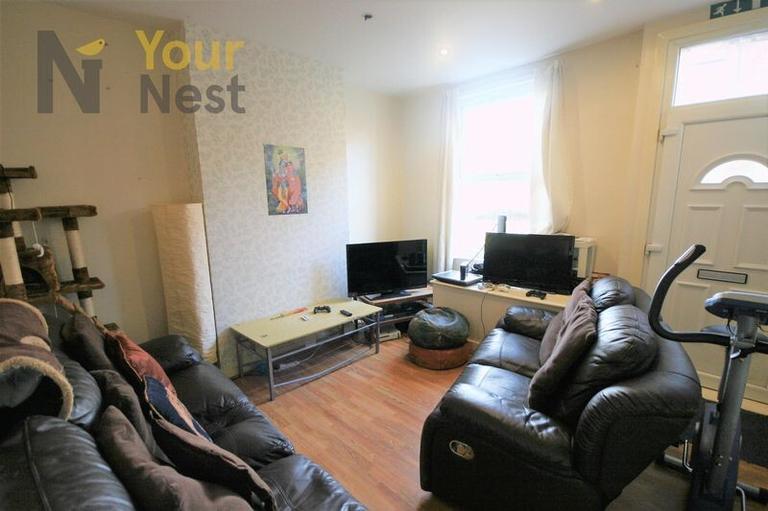 Beamsley Terrace, Hyde Park, Leeds, LS6 1LP