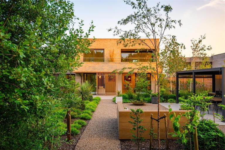 Twineham Grange Farm, Newtown, Reading, RH17 5TL