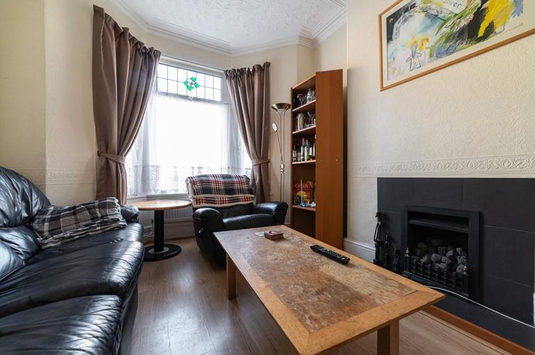 4 bedroom house for rent Tewkesbury Street, Cardiff, CF24 4QS UniHomes