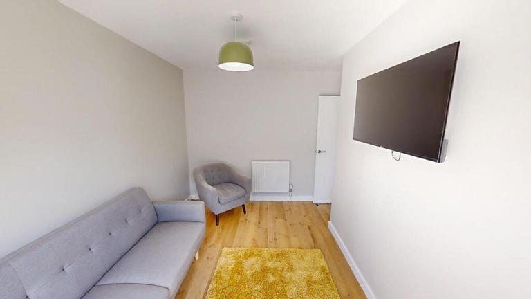 Bristol, Easton, Bristol, BS5 7NU