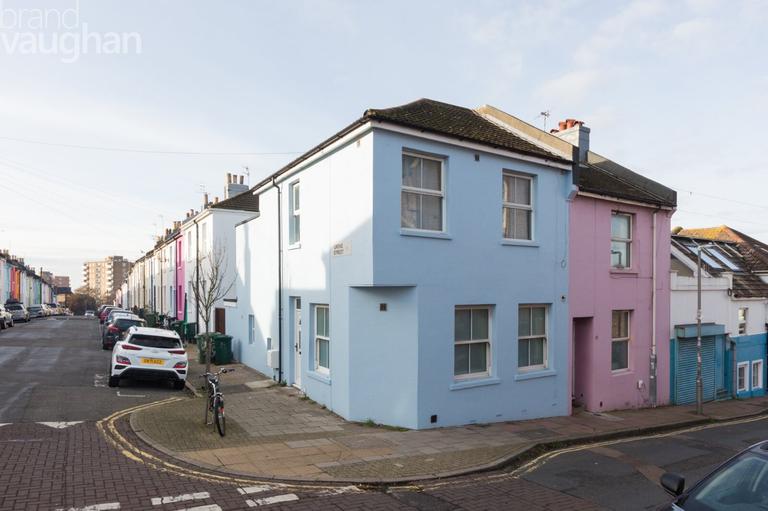 Southover Street, Hanover, Brighton, BN2 9UD