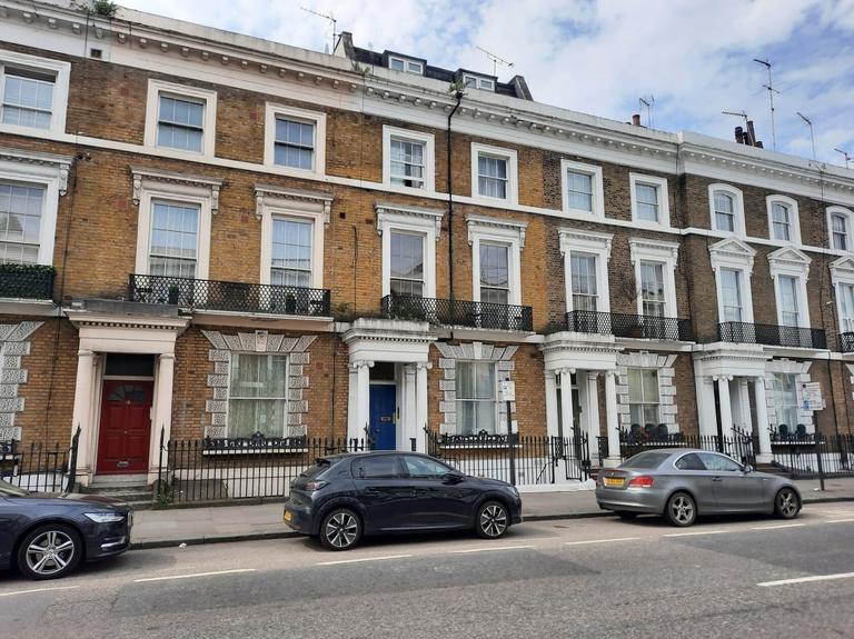 21 Holland Road, Hammersmith & Shepherd's Bush, London, W14 8HJ