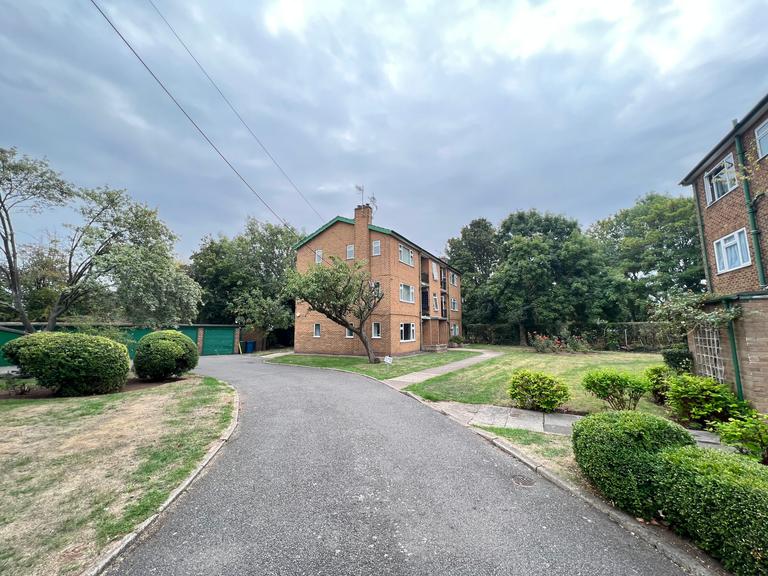 2 bedroom apartment for rent Stowe Avenue, Nottingham, NG2 7HP UniHomes