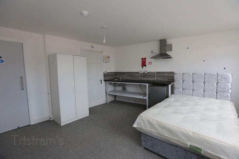 Birkin Avenue, Radford, Nottingham, NG7 5AR