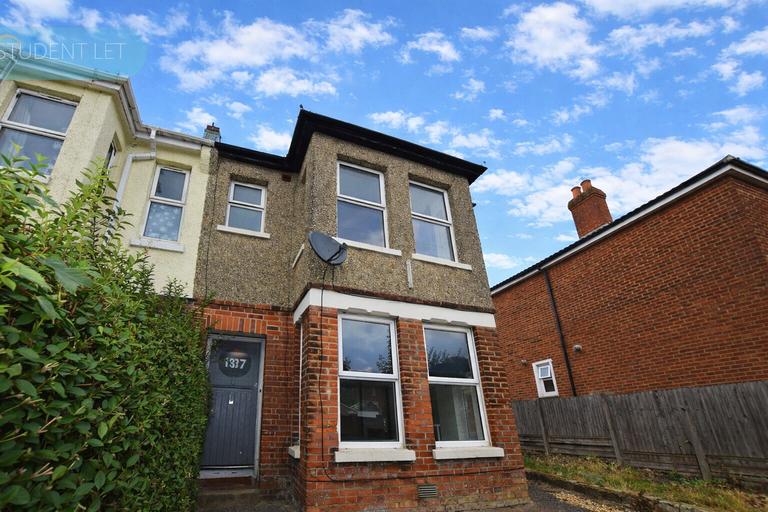 Wilton Avenue, The Polygon, Southampton, SO15 2HB