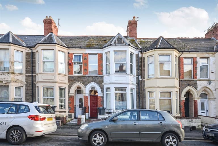 Dogfield Street, Cathays, Cardiff, CF24 4QZ