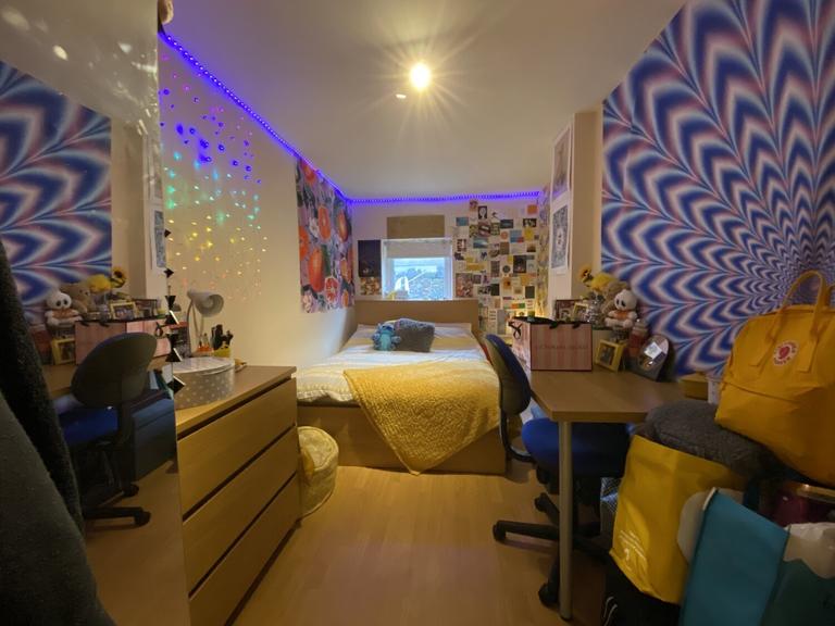 Richmond Road, Cathays, Cardiff, CF24 3BT