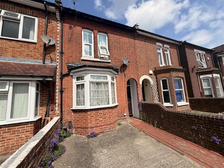 Avenue Road, Portswood, Southampton, SO14 6TW