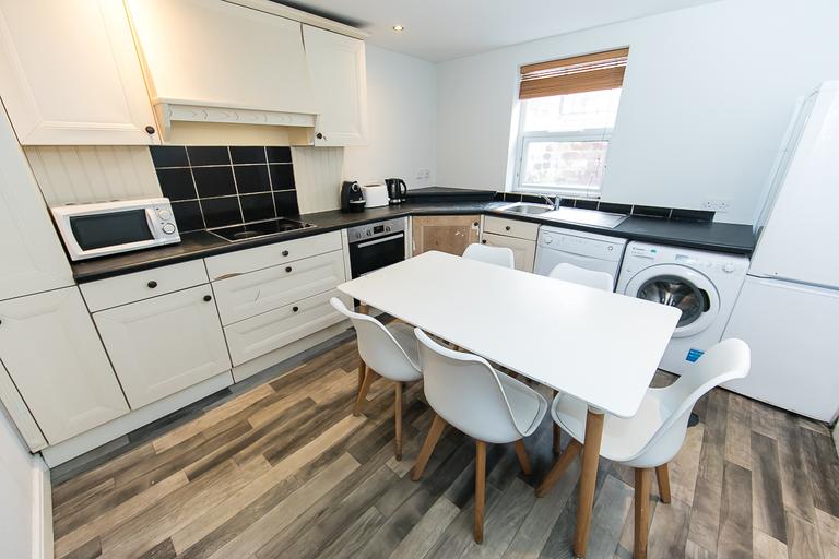 5 bedroom house for rent Welton Place, Leeds, LS6 1EW UniHomes