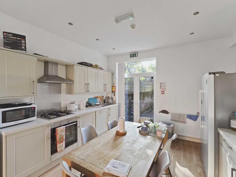 Landcross Road, Fallowfield, Manchester, M14 6LZ