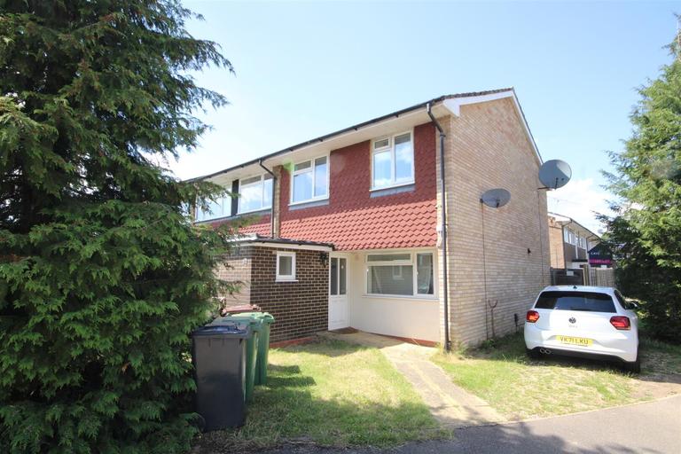 Guildford Park Avenue, Guildford, Surrey, GU2 7NJ