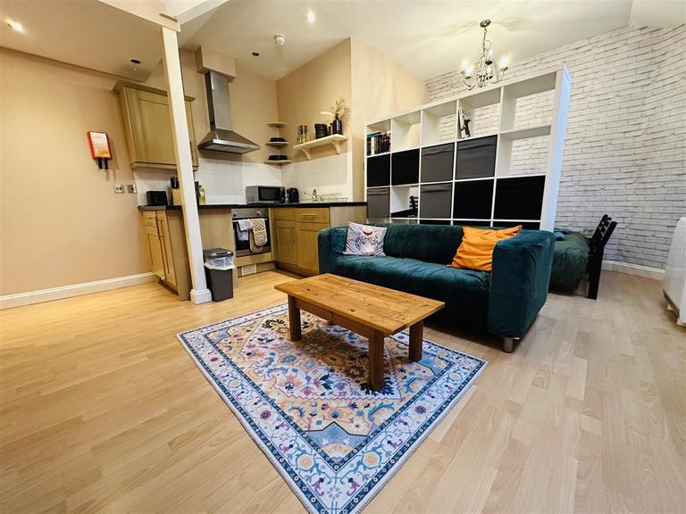 Baldwin Chambers, Baldwin Street, City Centre, Bristol, BS1 1RU