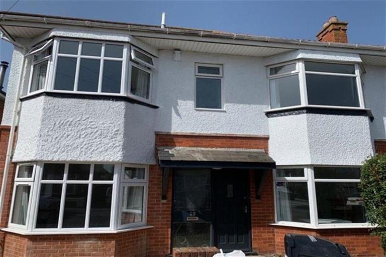 Beswick Avenue, Ensbury Park, Bournemouth, BH10 4EY