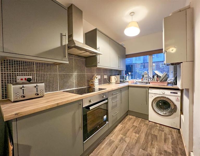 Denham Road, Ecclesall, Sheffield, S11 8NE