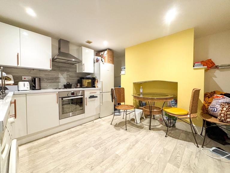 Hillgrove Street, St Pauls, Bristol, BS2 8JR