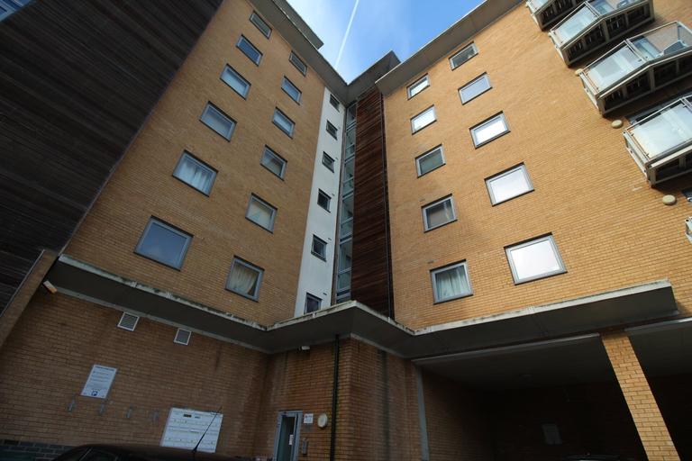 2 bedroom apartment for rent Hythe, Colchester, CO2 8FN UniHomes