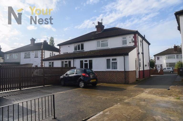 Newport View, Headingley, Leeds, LS6 3BX