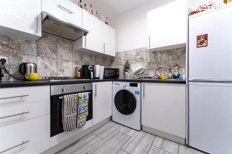 First Avenue, Hove, Brighton, BN3 2FF