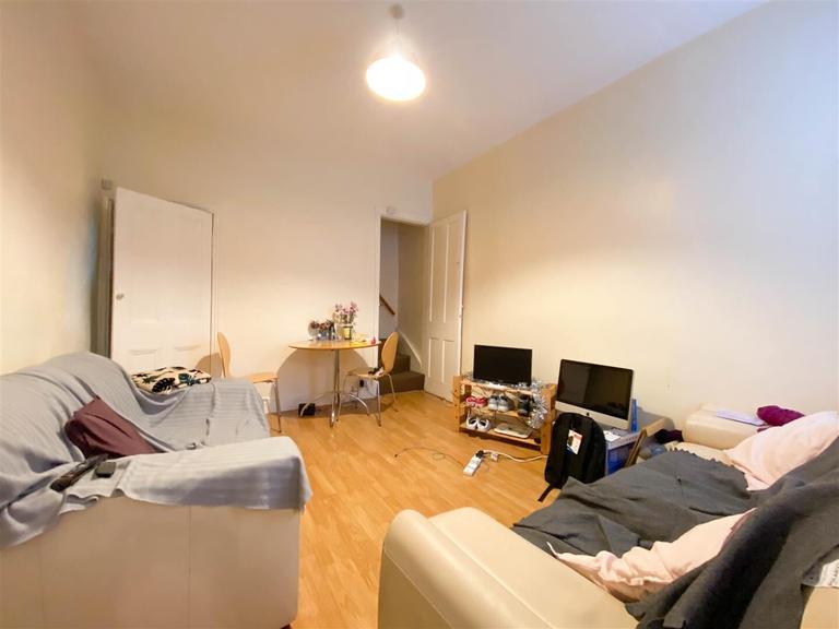 Pisgah House Road, Broomhill, Sheffield, S10 5BJ