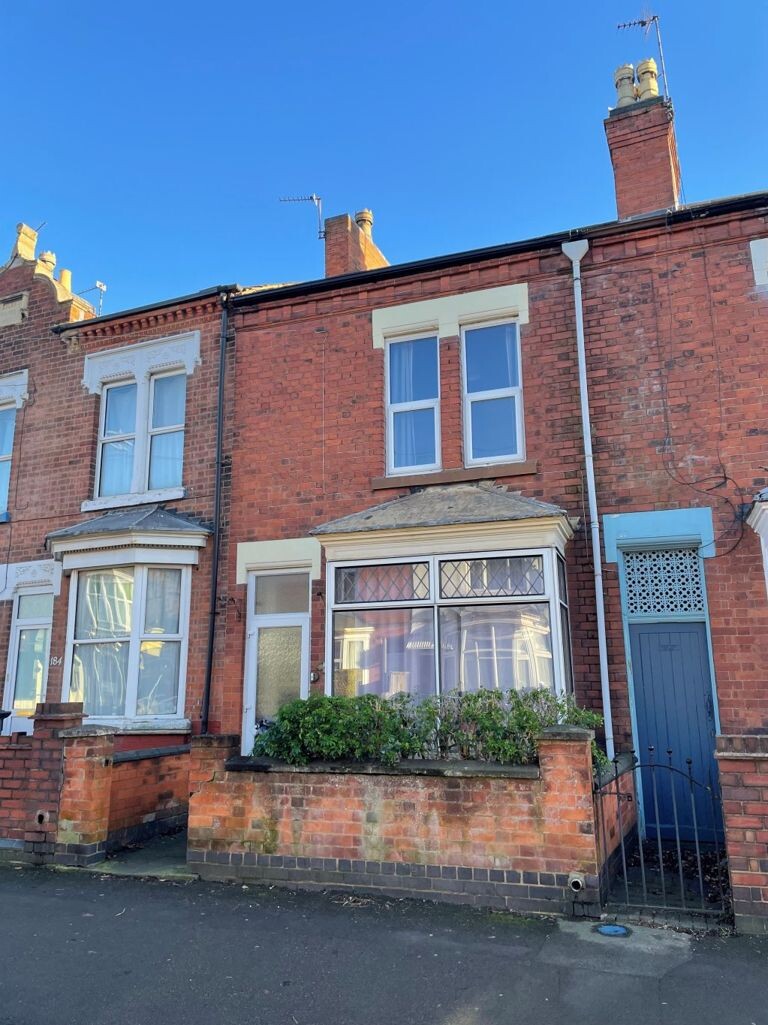 Clarendon Park Road, Clarendon Park, Leicester, LE2 3AF