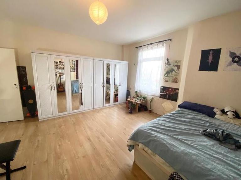 City Road, Roath, Cardiff, CF24 3DQ