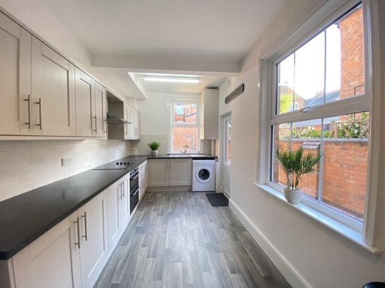 4 bedroom house for rent Howard Road, Leicester, LE2 1XQ UniHomes